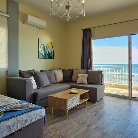 Hara Apartment In Front Of The Beach Paralía 외부 사진