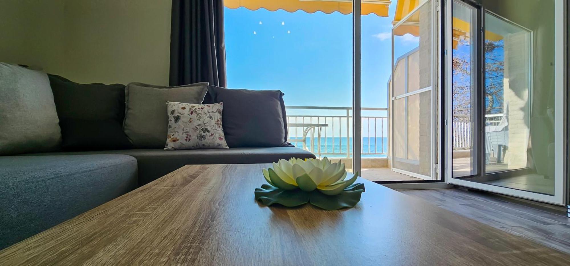 Hara Apartment In Front Of The Beach Paralía 외부 사진